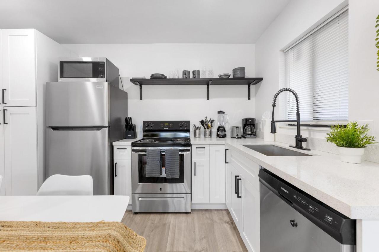 Alani Bay Designer Condos Форт Лодърдейл Екстериор снимка