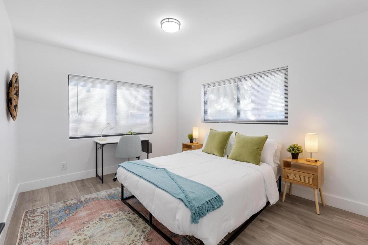 Alani Bay Designer Condos Форт Лодърдейл Екстериор снимка