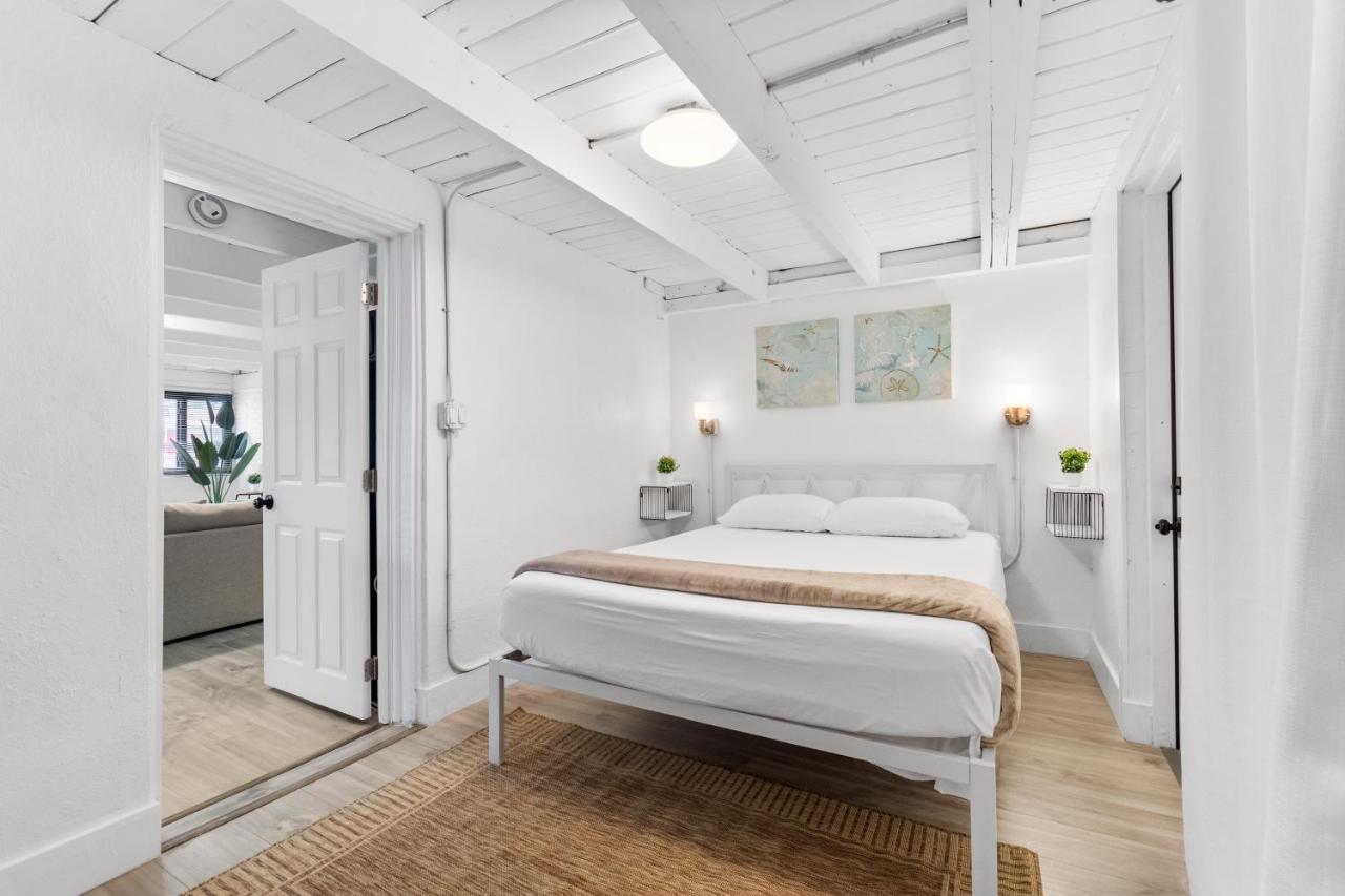 Alani Bay Designer Condos Форт Лодърдейл Екстериор снимка